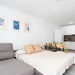 Home2book Cozy Pool & Terrace Apartment, *