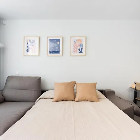 Home2book Cozy Pool & Terrace Apartment, Apartmán *