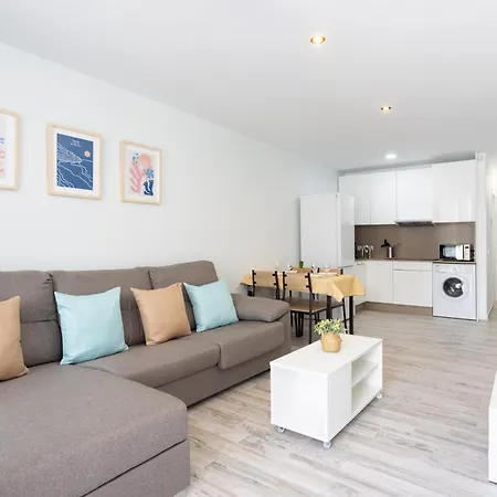 Home2book Cozy Pool & Terrace Apartment,