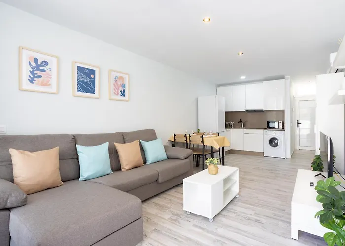 Home2book Cozy Pool & Terrace Apartment,